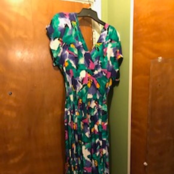 sz 16 ladies multi color sleeveless dress - Picture 2 of 5